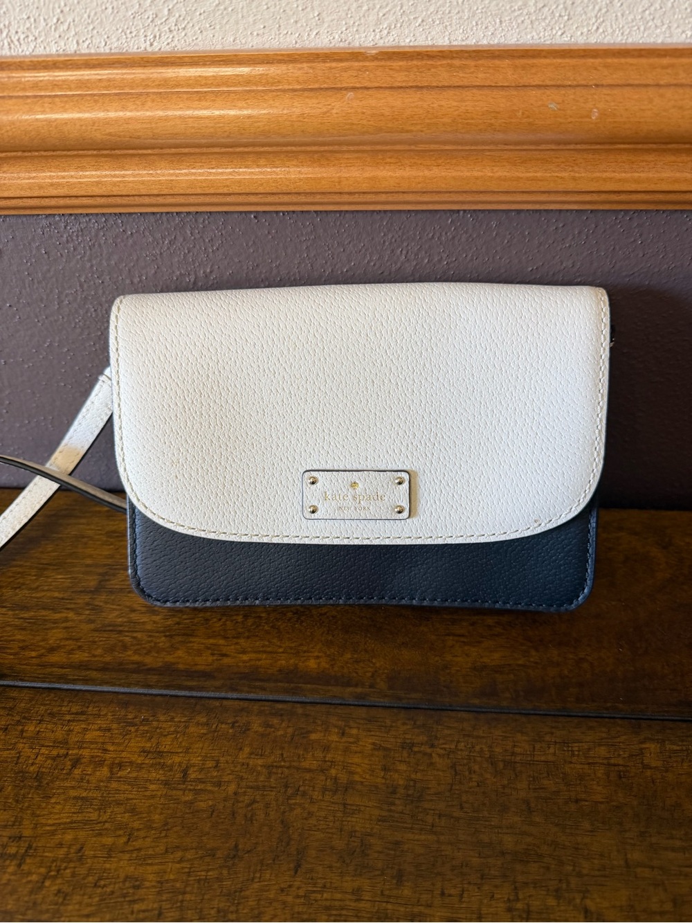 ✨ Kate Spade Colorblock Small Leather Crossbody Bag ✨ - Picture 5 of 9